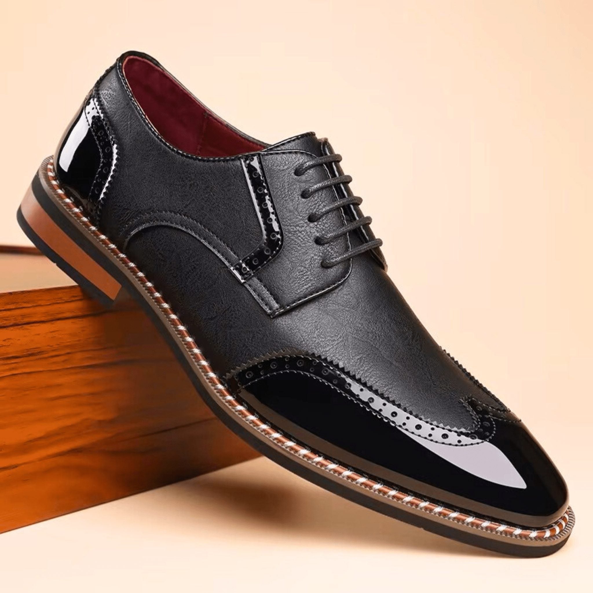 Brogue Leather Lace-Up Derby Shoes for Men - Black