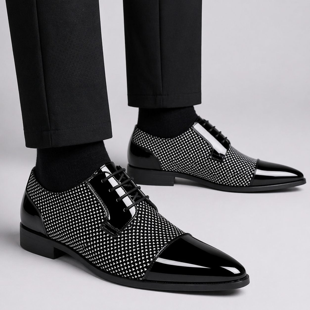 Patent Leather Pointed Toe Lace-Up Oxford Shoes for Men - View 10