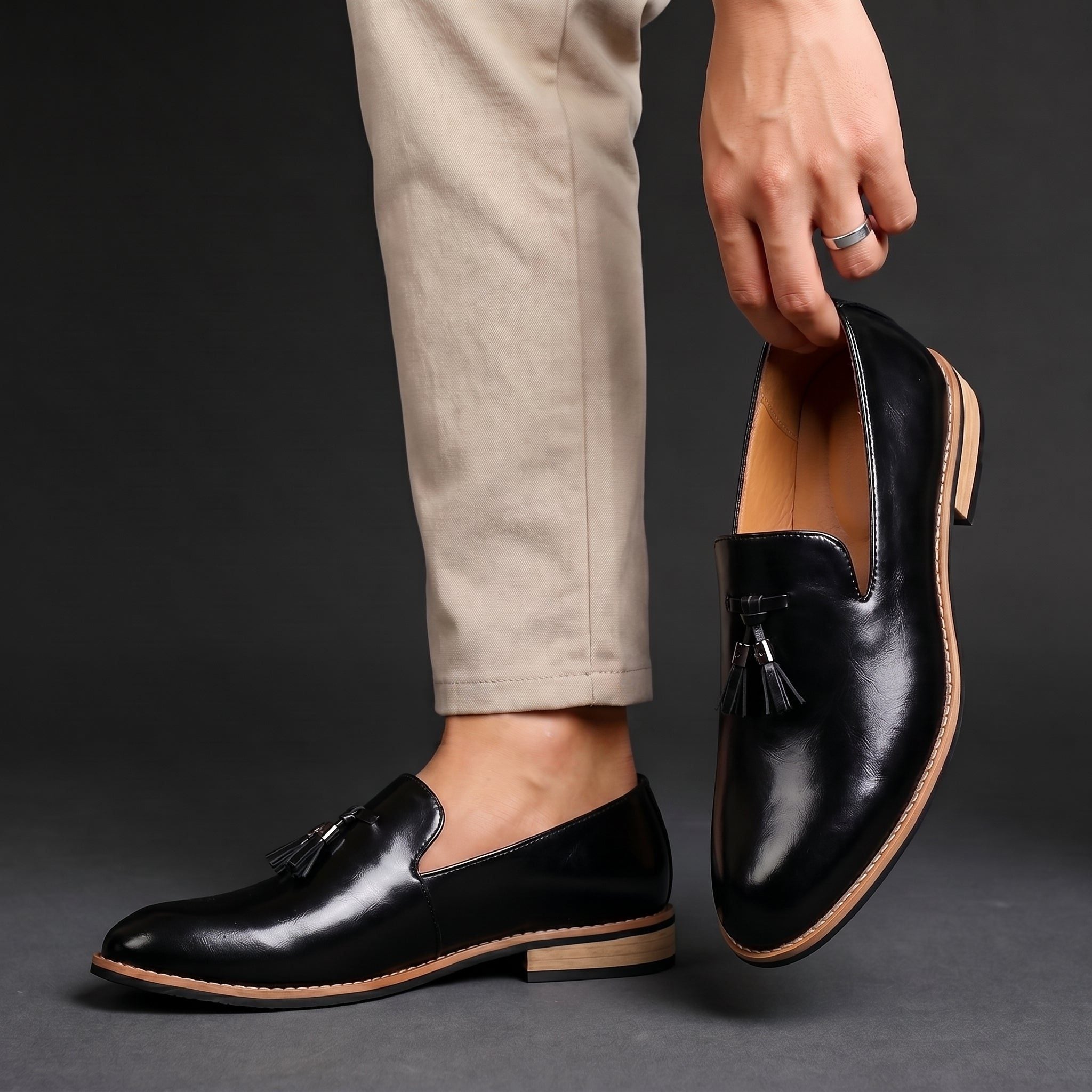 Pointed Toe Slip-On Tassel Loafers with Faux Leather Shoes for Men - View 4