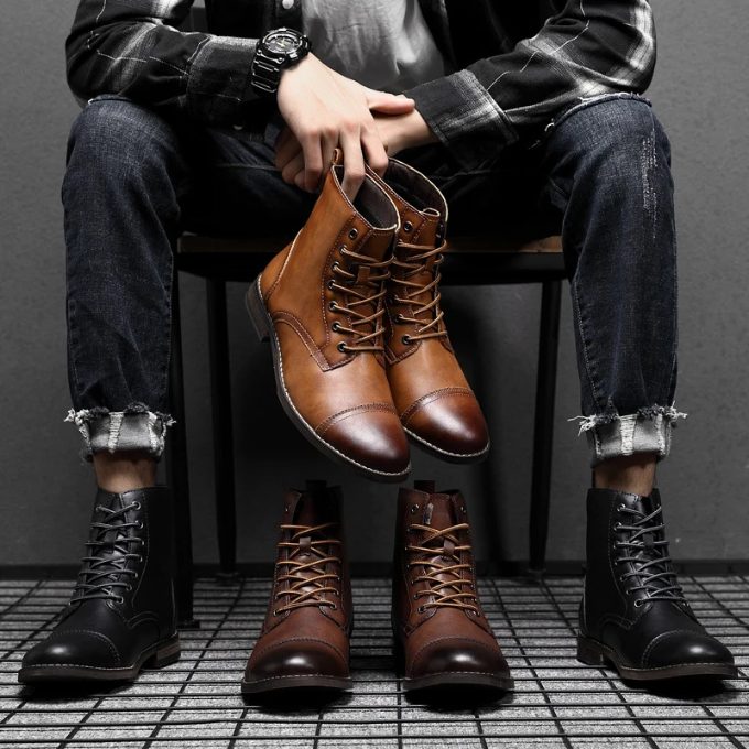 Rounded Cap Toe Leather Ankle Boots with Lace-Up Front for Men - View 10