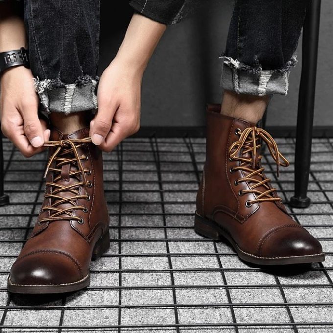 Rounded Cap Toe Leather Ankle Boots with Lace-Up Front for Men - View 8