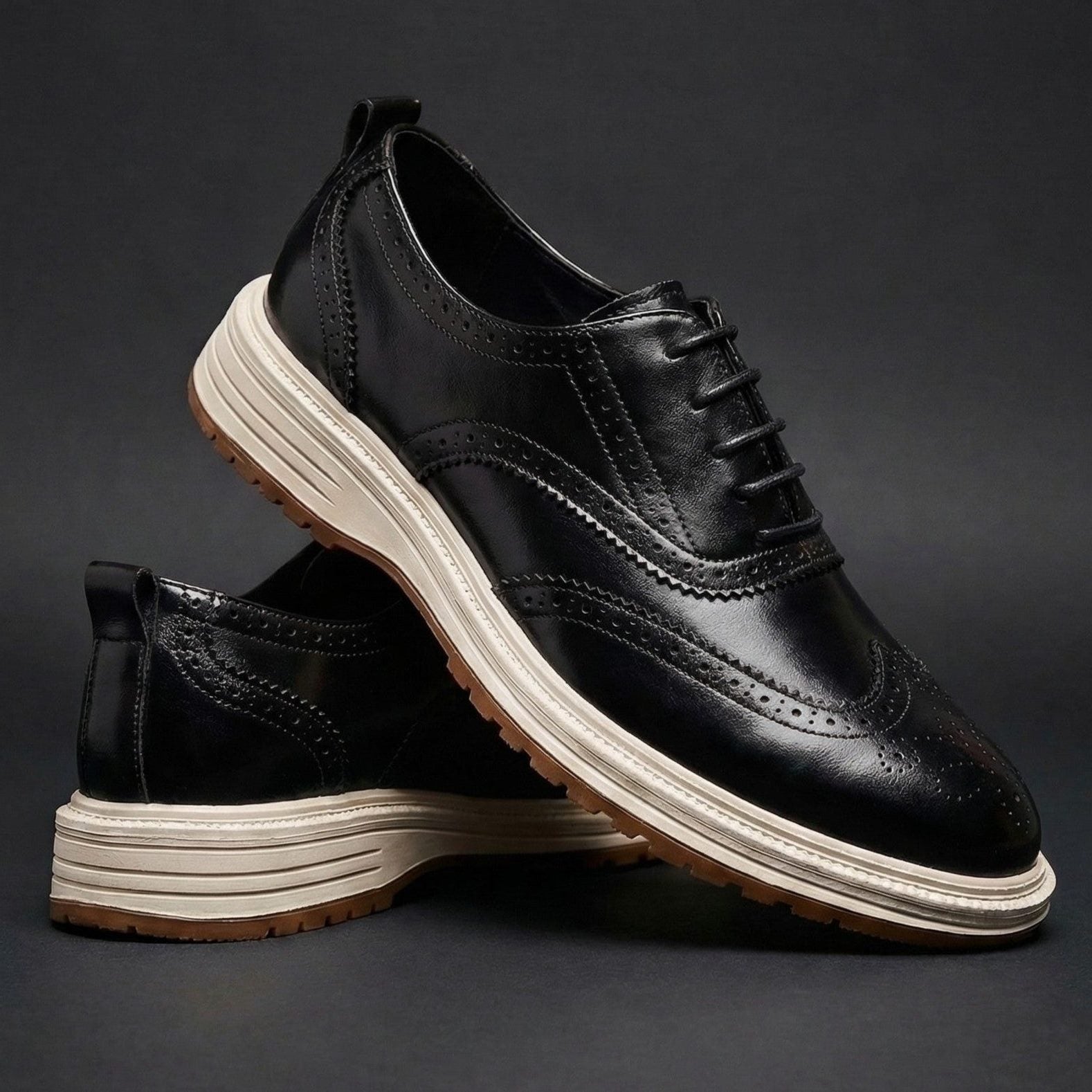 Wingtip Brogue Leather Shoes with Lace-Up Closure for Men - Black
