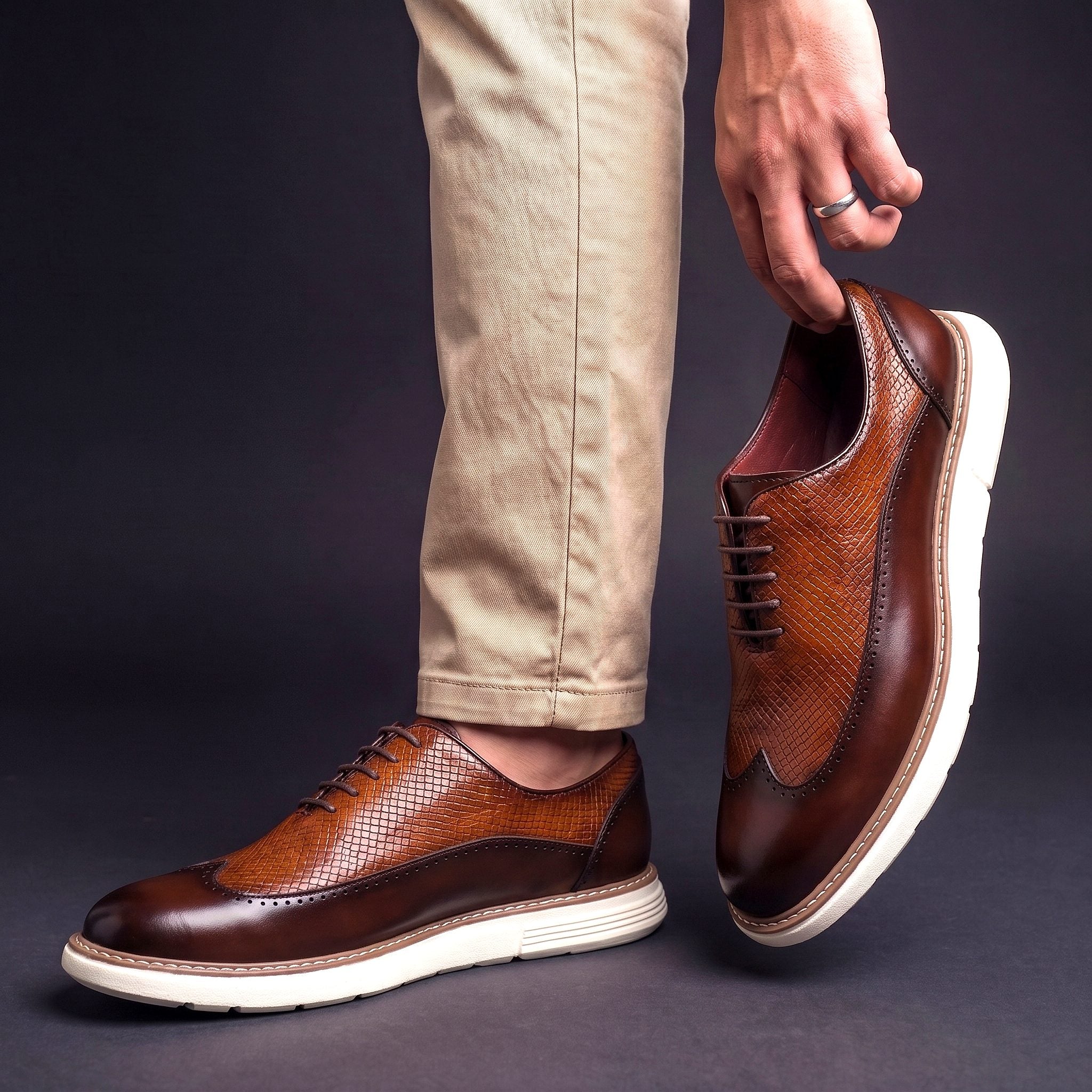 Wingtip Brogue Textured Leather Oxford Shoes for Men - View 3